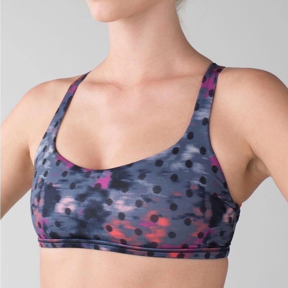 Lululemon Intrinsic Sports Bra — Size 8 — Windy Blooms Regal Plum
